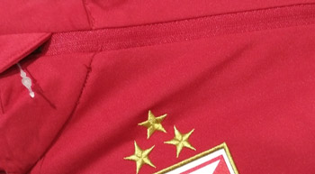 Macron red 1/4 zip top 19/20-2 Macron red 1/4 zip top 19/20-2