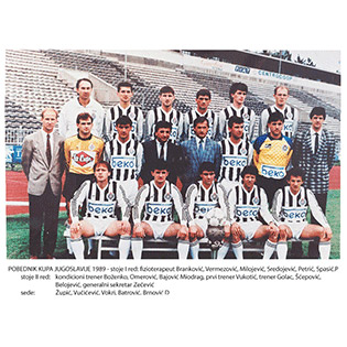 Podmetači za čaše sa timovima 6/1 FK Partizan 2881-1 Podmetači za čaše sa timovima 6/1 FK Partizan 2881-1