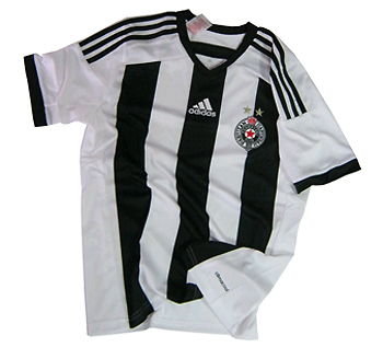 Adidas dečiji dres za sezonu 2014/15 Adidas dečiji dres za sezonu 2014/15