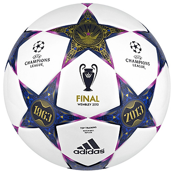 Adidas lopta Wembley 2013