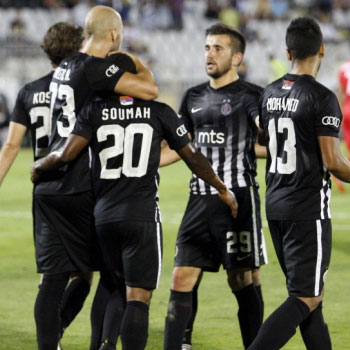 Nike dres FK Partizan sa imenom i brojem Nike dres FK Partizan sa imenom i brojem
