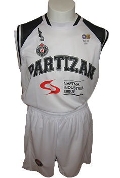 Partizanov košarkaški dres+šorc 09/10 (replika)
